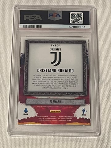 2019 Panini Chronicles Cristiano Ronaldo Pitch Kings #PK7 PSA10